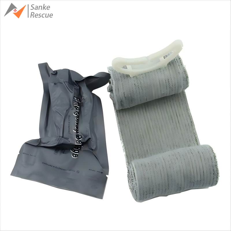 Emergency First Aid Trauma Kit - Field Dressing Kit 评论和价格